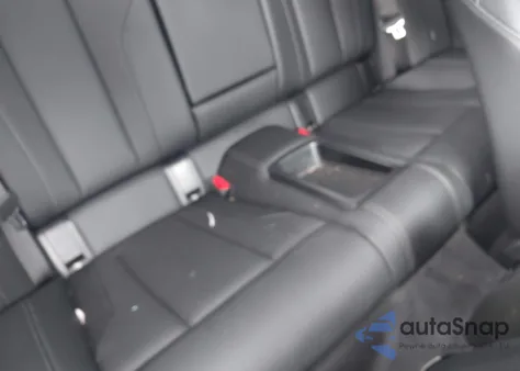 2025 BMW 230 I xDrive из США, поврежденный, VIN 3MW33CM04S8F07750